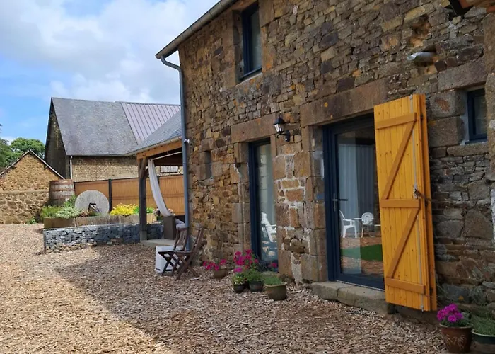 Stable At Le Prieuré Hébergement de vacances *