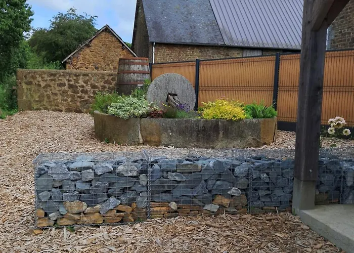 Stable At Le Prieuré Hébergement de vacances *