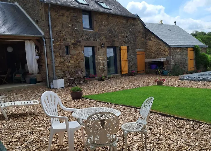 Stable At Le Prieuré Hébergement de vacances *